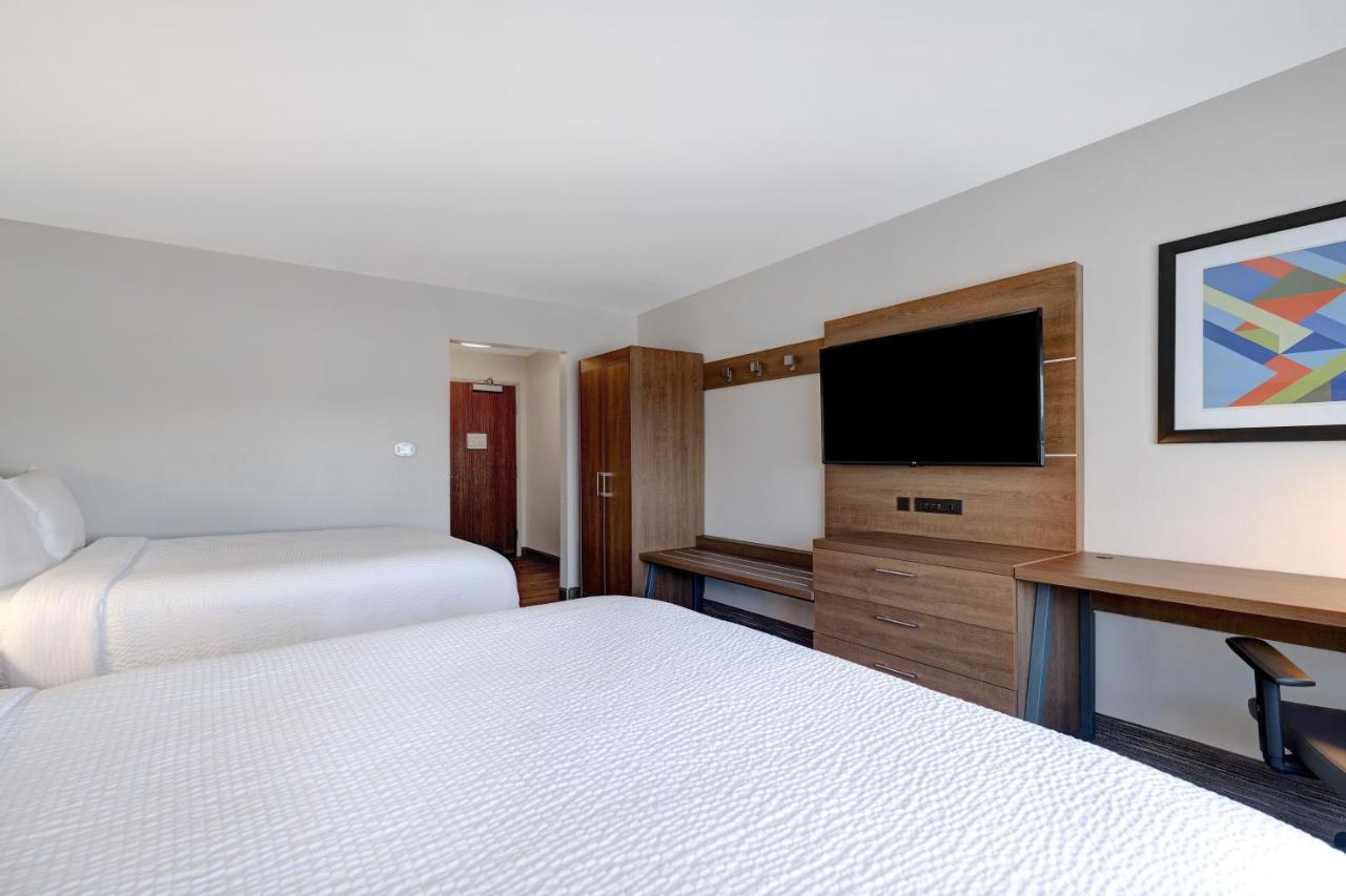 Holiday Inn Express & Suites - Ann Arbor - University South By Ihg Extérieur photo
